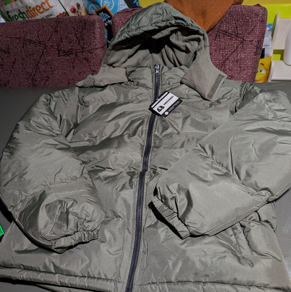 The Warming Project Size Adult Large Army Green Jacket NWT